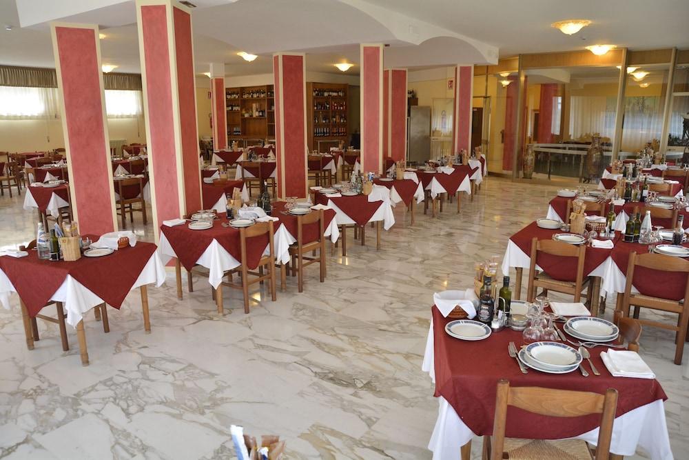 Hotel Reali Chianciano Terme Eksteriør bilde
