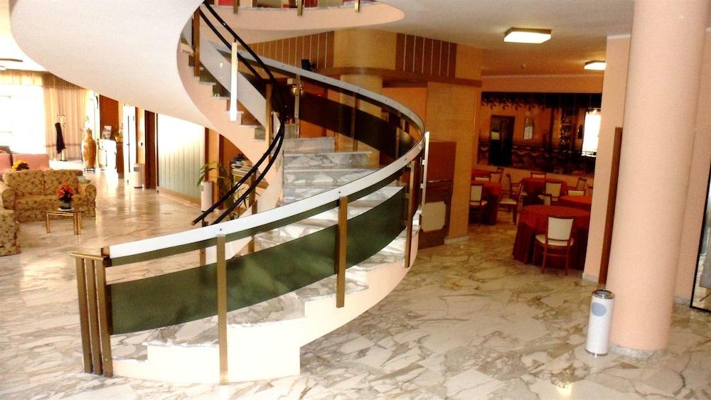 Hotel Reali Chianciano Terme Eksteriør bilde