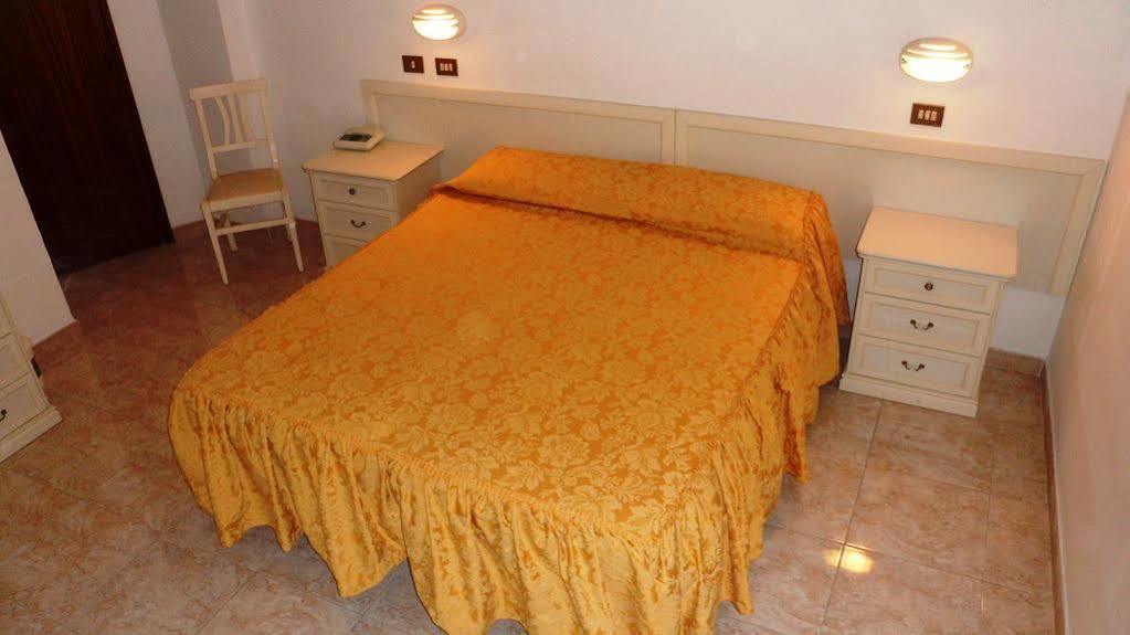 Hotel Reali Chianciano Terme Eksteriør bilde